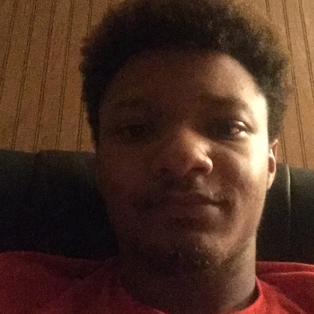 Meet your Posher, Isiah